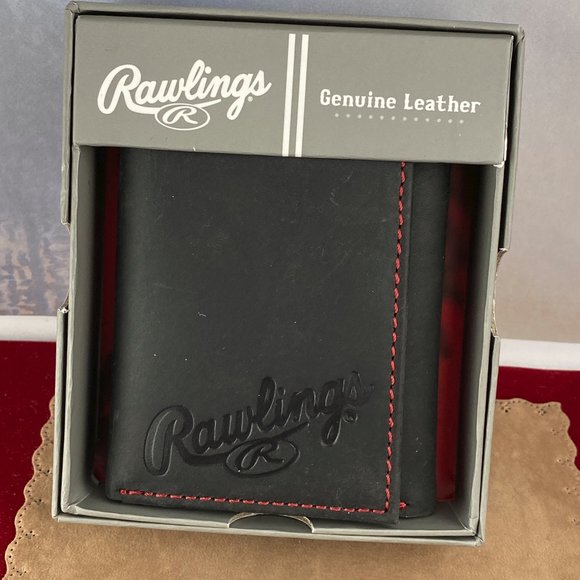 Rawlings Glove Leather de-bossed tri-fold Wallet - Picture 3 of 6
